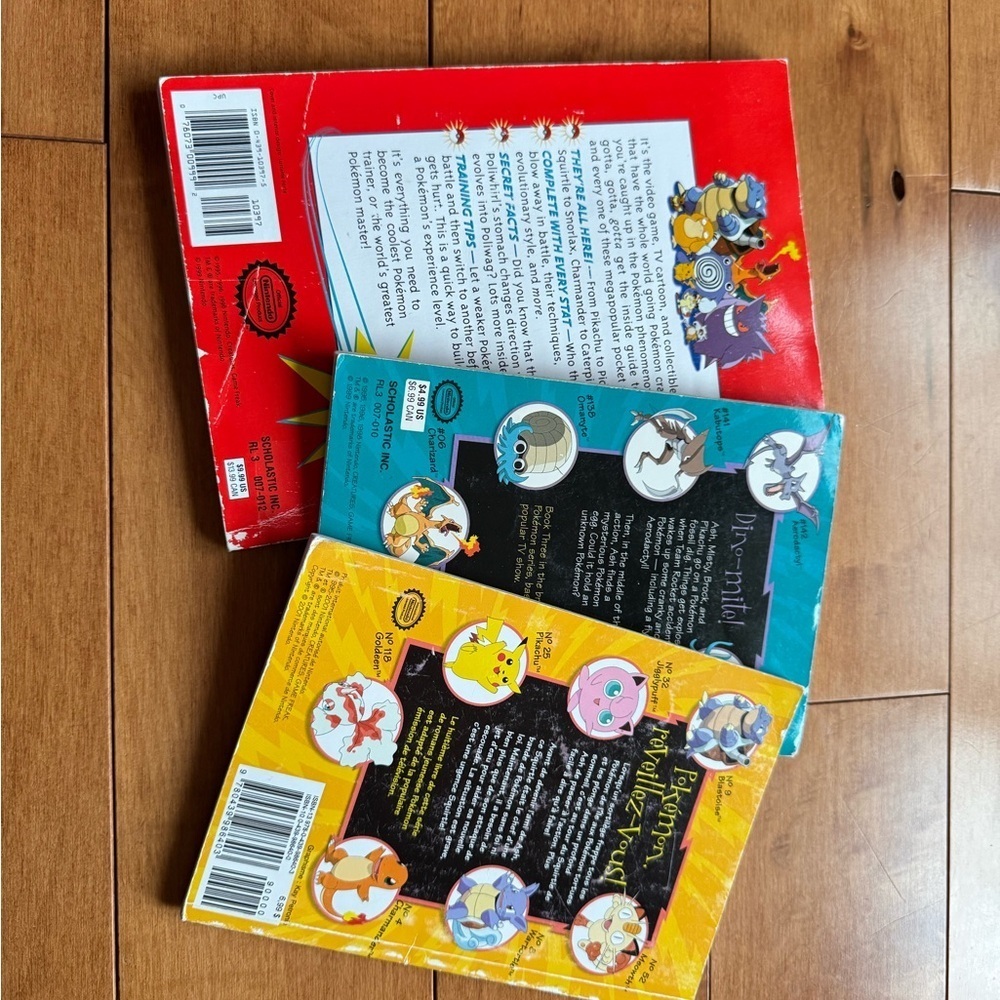 Vintage Pokemon Kids Book Set - Red, Yellow, Blue Covers - Picture 4 of 4